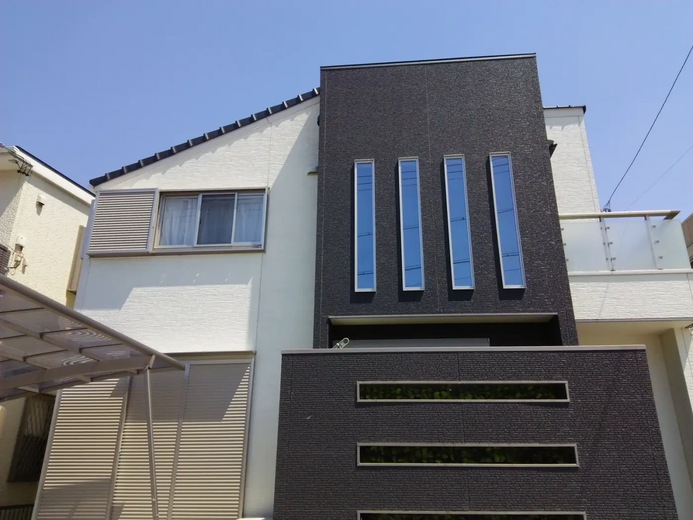 2階建ての新築住宅｜外観